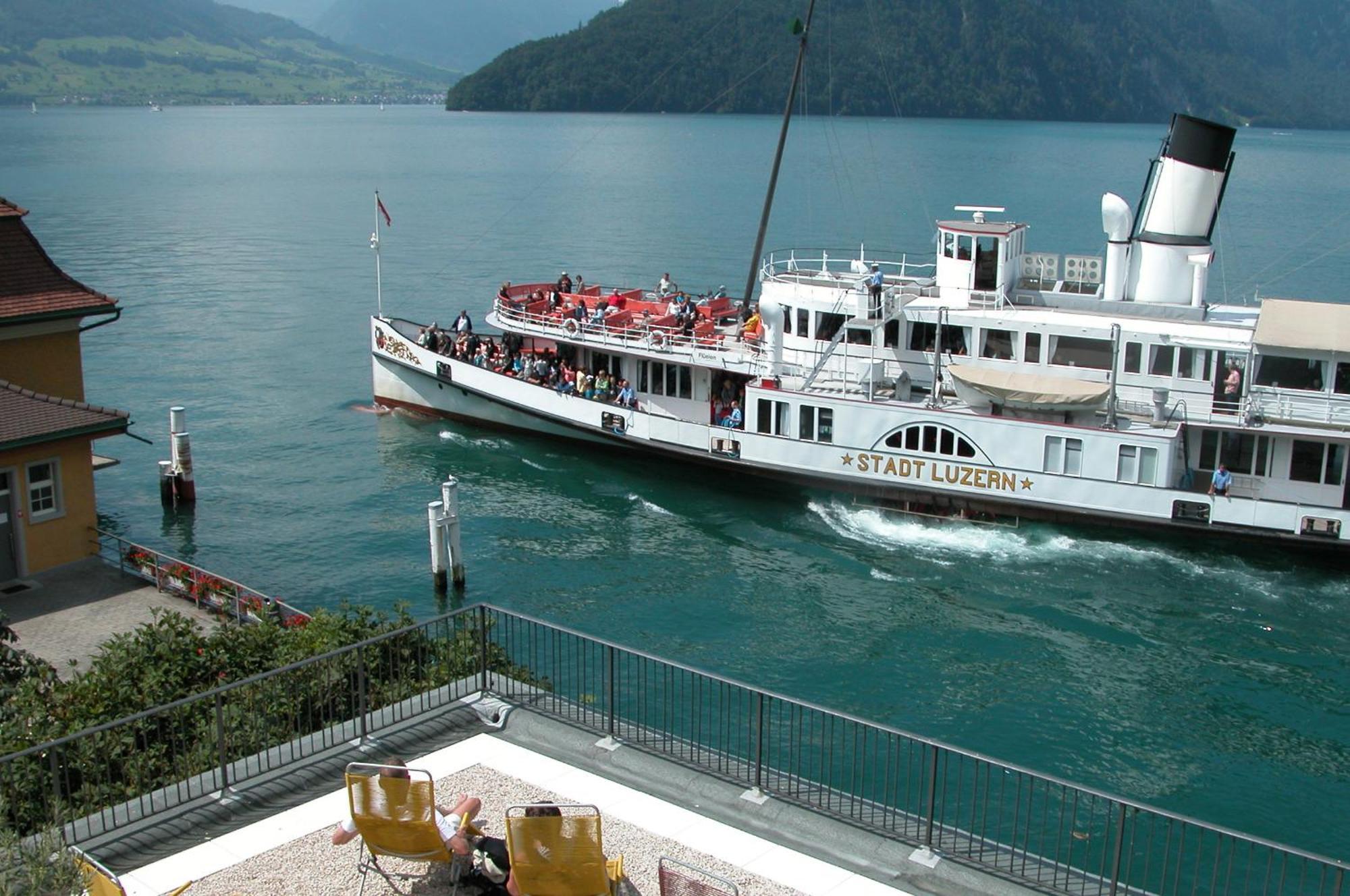 Hotel Terrasse Am See Vitznau Exterior foto
